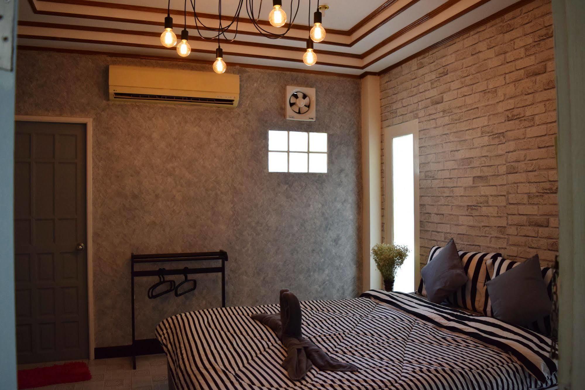 I-Talay Loft Hotel Koh Samet Екстериор снимка